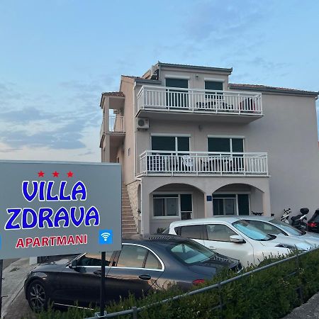 Apartments Villa Zdrava โตรกีร์ ภายนอก รูปภาพ